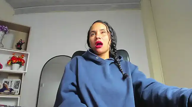 Snapshot of Saylor_Lee22 chatting on 02.07.25 Saylor Lee22 online show from 02.07.25