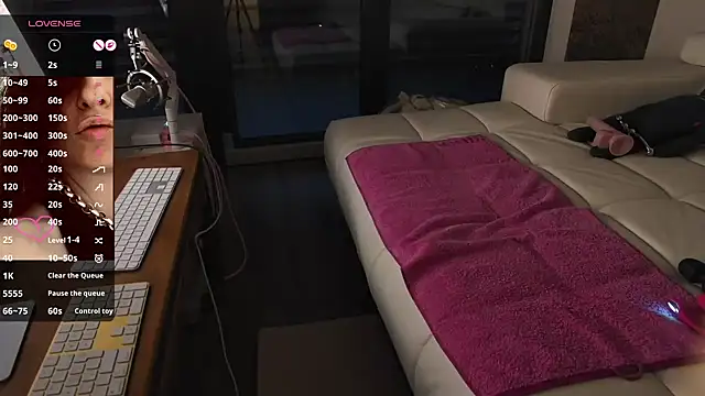 sexyLolia11 online show from 06.21.26