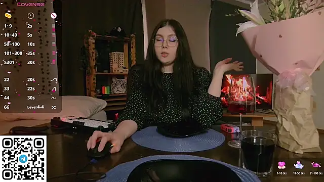 Snapshot of Arizonaa_Muse chatting on 02.14.26 Arizonaa Muse online show from 02.14.26