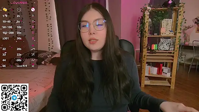 Snapshot of Arizonaa_Muse chatting on 02.25.26 Arizonaa Muse online show from 02.25.26