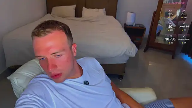 Snapshot of tommy_cumfinger chatting on 09.14.25 tommy cumfinger online show from 09.14.25