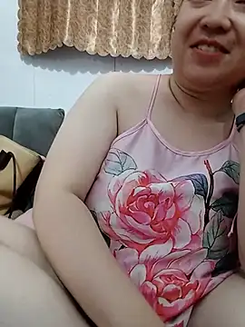 VyOanh2K online show from 08.03.26