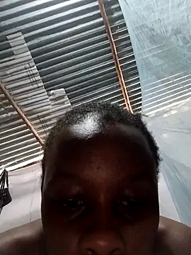 petitebaby001 online show from 02.18.26