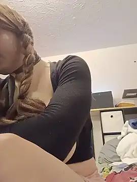 sissytrapdolly24 online show from 07.20.26