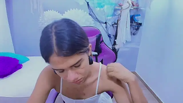 DEMI LEED online show from 11.01.25