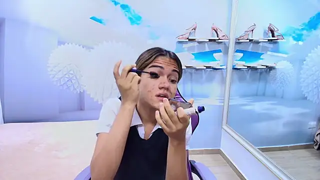 DEMI LEED online show from 03.19.26