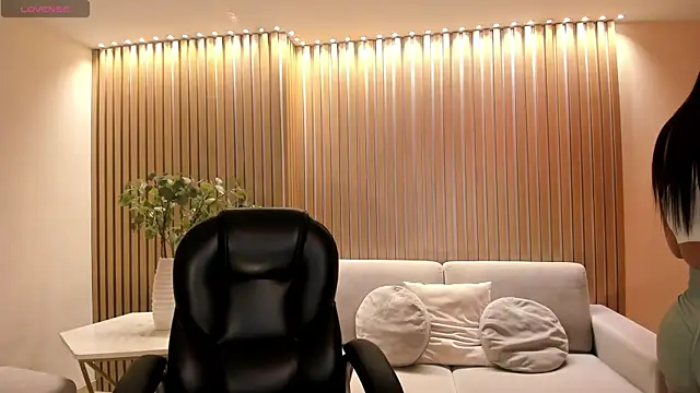 AbbyDalton online show from 08.03.26