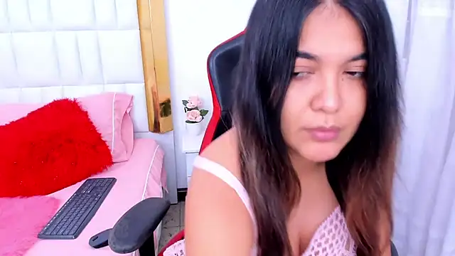 Snapshot of MadelineJackson chatting on 01.25.25 MadelineJackson online show from 01.25.25