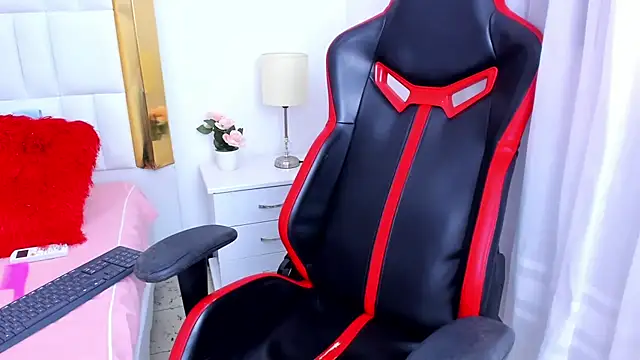 Snapshot of MadelineJackson chatting on 03.15.25 MadelineJackson online show from 03.15.25