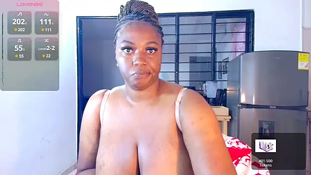 Snapshot of CiaraEbony chatting on 03.14.25 CiaraEbony online show from 03.14.25