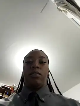 Snapshot of CiaraEbony chatting on 05.09.26 CiaraEbony online show from 05.09.26