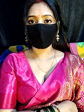 Snapshot of Monalisha_G chatting on 02.15.26 Monalisha G online show from 02.15.26