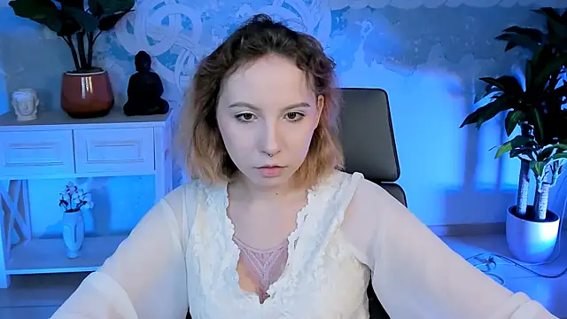 JasmineMilko online show from 10.23.25