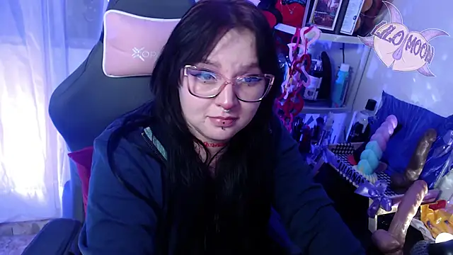 LiloMoon69 online show from 02.17.25