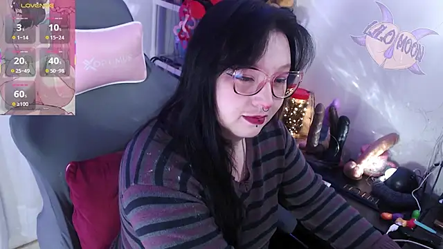 LiloMoon69 online show from 09.22.25