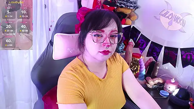 LiloMoon69 online show from 10.29.25