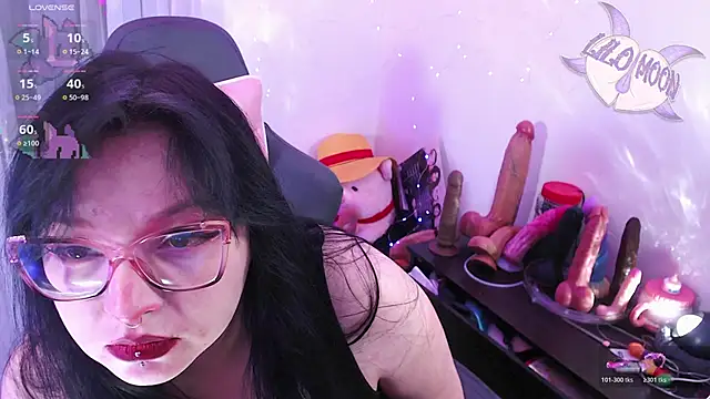 LiloMoon69 online show from 05.05.26