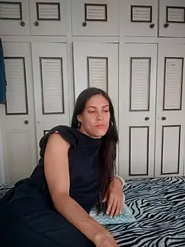 Snapshot of aleja_2024 chatting on 09.23.25 aleja 2024 online show from 09.23.25