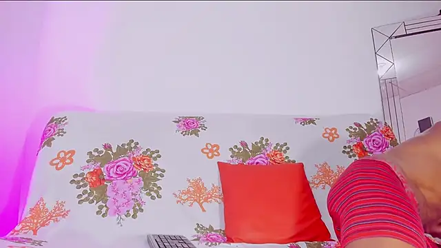 Snapshot of Deliciouscocoa chatting on 12.26.24 Deliciouscocoa online show from 12.26.24