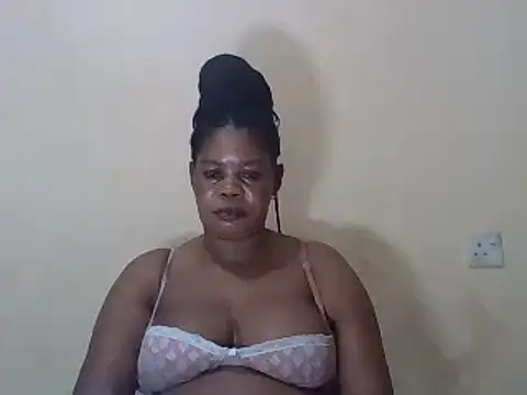 ANALQUEEN4 online show from 02.18.25