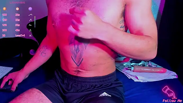 Piggy Eddy online show from 02.08.26