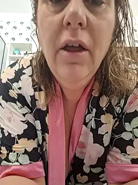 Snapshot of Mara-24 chatting on 02.08.25 Mara-24 online show from 02.08.25