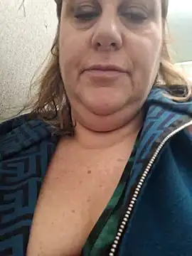 Snapshot of Mara-24 chatting on 02.08.25 Mara-24 online show from 02.08.25