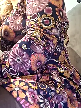 Snapshot of Mara-24 chatting on 02.21.25 Mara-24 online show from 02.21.25