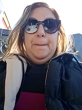 Snapshot of Mara-24 chatting on 03.19.25 Mara-24 online show from 03.19.25