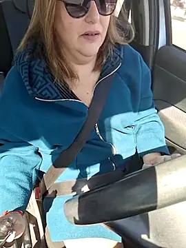 Snapshot of Mara-24 chatting on 03.21.25 Mara-24 online show from 03.21.25