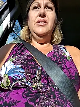 Snapshot of Mara-24 chatting on 09.23.25 Mara-24 online show from 09.23.25