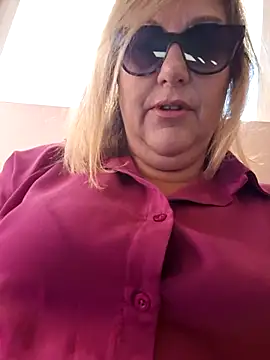 Snapshot of Mara-24 chatting on 10.09.25 Mara-24 online show from 10.09.25