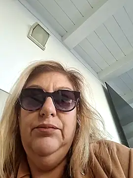 Snapshot of Mara-24 chatting on 10.24.25 Mara-24 online show from 10.24.25