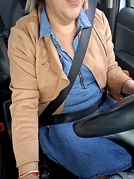 Snapshot of Mara-24 chatting on 10.30.25 Mara-24 online show from 10.30.25