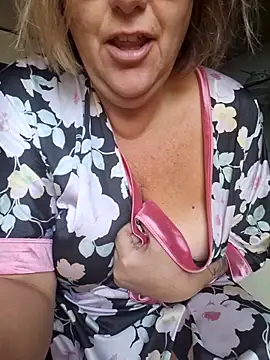 Snapshot of Mara-24 chatting on 11.06.25 Mara-24 online show from 11.06.25