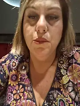 Snapshot of Mara-24 chatting on 12.03.25 Mara-24 online show from 12.03.25