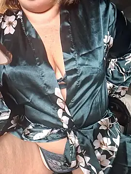 Snapshot of Mara-24 chatting on 01.07.26 Mara-24 online show from 01.07.26