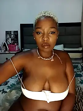 bigbootyboohle online show from 01.04.25