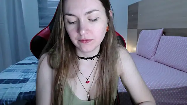 Snapshot of Naughty_Annn chatting on 11.25.25 Naughty Annn online show from 11.25.25