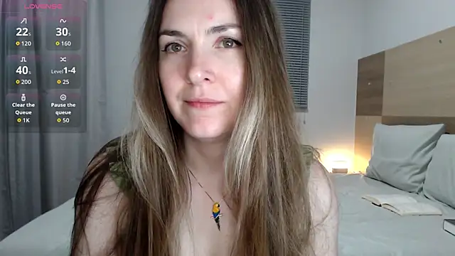 Snapshot of Naughty_Annn chatting on 01.14.26 Naughty Annn online show from 01.14.26