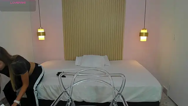 AliceRoss0 online show from 06.24.26