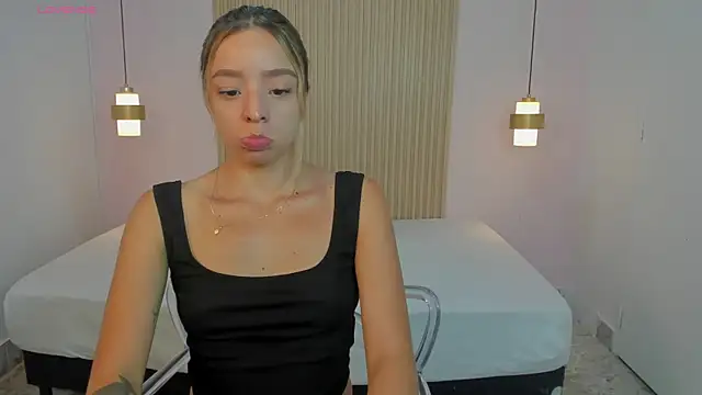AliceRoss0 online show from 07.08.26