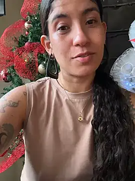 Snapshot of ValeriEvan chatting on 12.13.24 ValeriEvan online show from 12.13.24