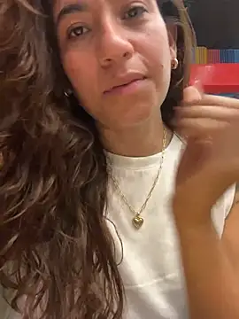 Snapshot of ValeriEvan chatting on 03.11.25 ValeriEvan online show from 03.11.25