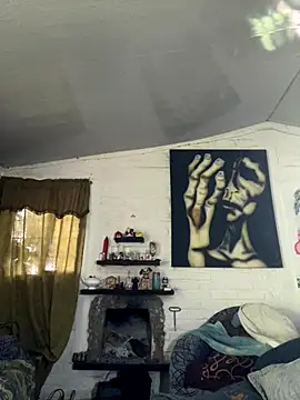 Snapshot of FlpGmz chatting on 11.06.25 FlpGmz online show from 11.06.25