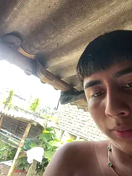 Snapshot of FlpGmz chatting on 02.27.26 FlpGmz online show from 02.27.26