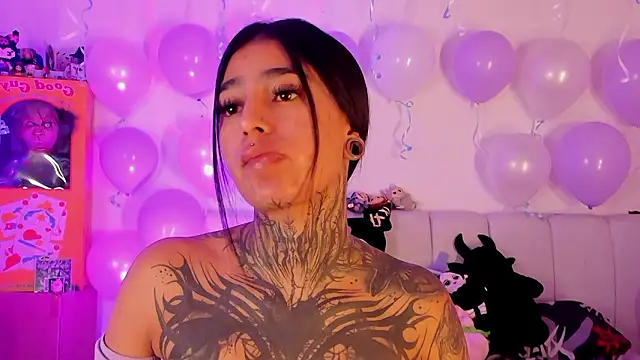 Snapshot of shadowcatt_ chatting on 02.03.26 shadowcatt online show from 02.03.26