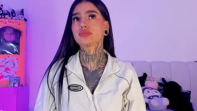 Snapshot of shadowcatt_ chatting on 02.10.26 shadowcatt online show from 02.10.26