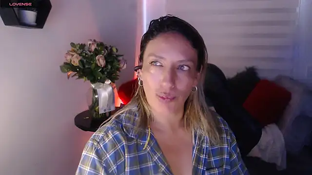 steisyhills online show from 03.13.25