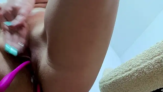 Jullyenn3 online show from 11.08.25